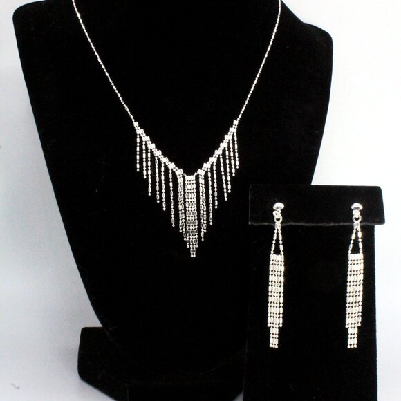 Contemporary Sterling Silver Dainty Drop Waterfall Necklace Earrings Set - Picture 1 of 7
